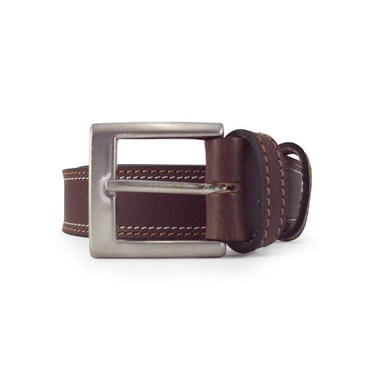 cinturón clásico de cuero con doble pespunte y hebilla metálica cuadrada