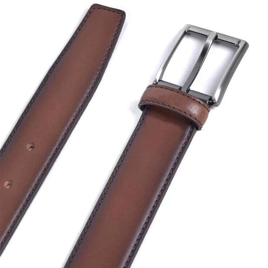 cinturon de piel marron liso con hebilla de aguja niquel negro vista superior