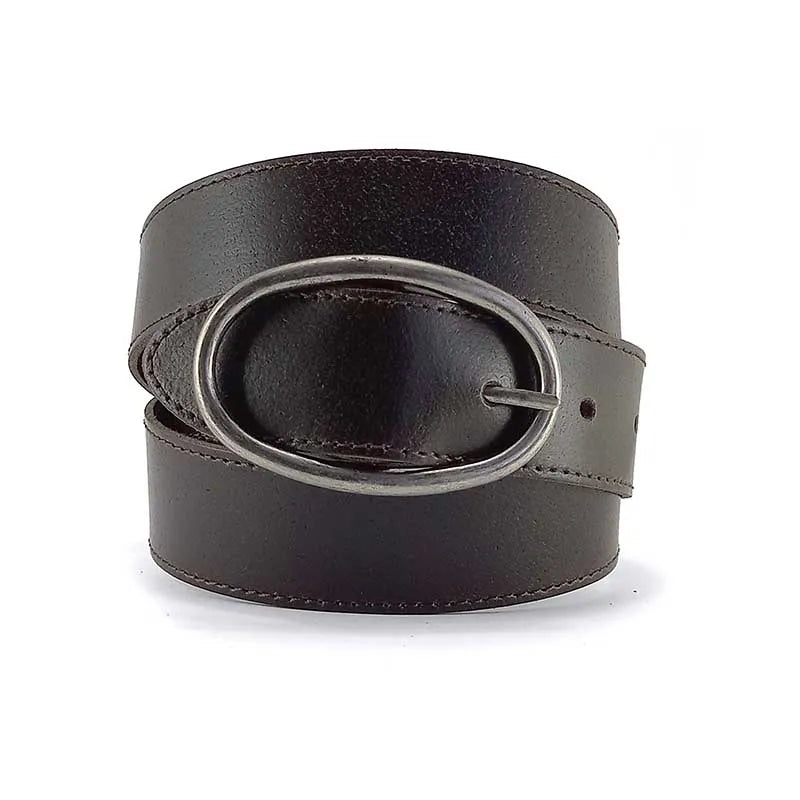 cinturon de piel marron oscuro arizona con hebilla oval envejecida vista frontal enrollado