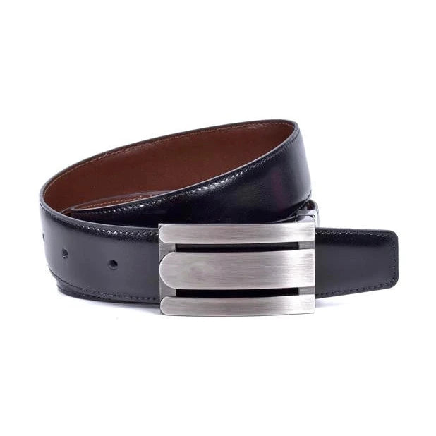 cinturon de piel reversible negro enrollado con hebilla de placa satinada e interior marron