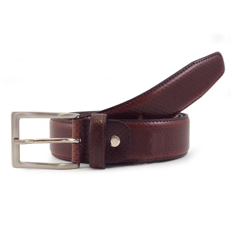 cinturón de piel color marrón para hombre con hebilla metálica satinada